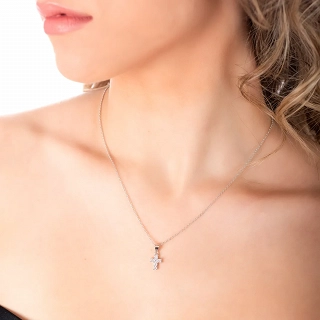 Oxzen κολιέ σταυρός ασημένιος μικρός με λευκά ζιργκόν