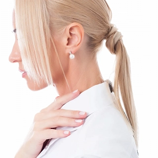 Oxzen σκουλαρίκια καρφωτά ασημένια με πέρλα και ζιργκόν