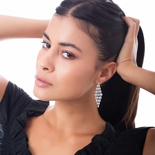 Oxzen σκουλαρίκια κρεμαστά ασημένια ρόμβοι με λευκά ζιργκόν