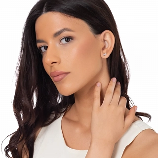 Oxzen ασημένιο σκουλαρίκι καρφωτό με λευκά ζιργκόν