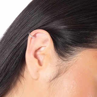 Oxzen σκουλαρίκι ασημένιο Ear Cuff με λευκά ζιργκόν