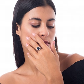 Oxzen ασημένιο δαχτυλίδι με μπλε ορθογώνιο ζιργκόν