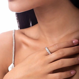 Oxzen ασημένιο δαχτυλίδι σειρέ με λευκά ζιργκόν