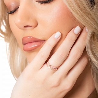 Oxzen ασημένιο δαχτυλίδι με λευκό σμάλτο free size