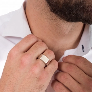 Oxzen ανδρικό δαχτυλίδι από ασήμι επιπλατινωμένο ορθογώνιο λουστρέ