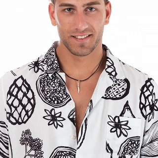 Oxzen κολιέ από ασήμι, ξίφος με δέρμα με ασημένια κουμπώματα