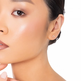 Oxzen ασημένια σκουλαρίκια καρφωτά με ουράνιο τόξο