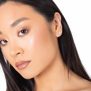 Oxzen ασημένια σκουλαρίκια καρφωτά τετράγωνα με λευκά ζιργκόν