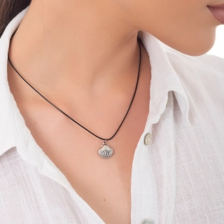 Oxzen γυναικείο κολιέ από ανοξείδωτο ατσάλι κοχύλι με δερμάτινο λουράκι