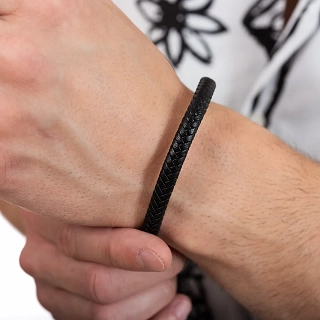 Oxzen δερμάτινο ανδρικό βραχιόλι από ανοξείδωτο ατσάλι μαύρο