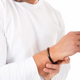 Oxzen ανδρικό βραχιόλι από ανοξείδωτο ατσάλι με δέρμα
