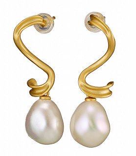 Oxzen σκουλαρίκια κρεμαστά ασημένια σε χρυσό χειροποίητα με φυσικό μαργαριτάρι ακατέργαστο